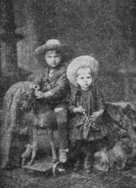 Василий и Антонина Меркушовы. `Батум, май 1889 г.