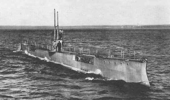 Подводная лодка «Акула». Балтийский флот. 1915 г.